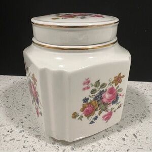 Vintage 1960s SADLER Cabbage Roses Ginger Tea Container. England Caddy Box